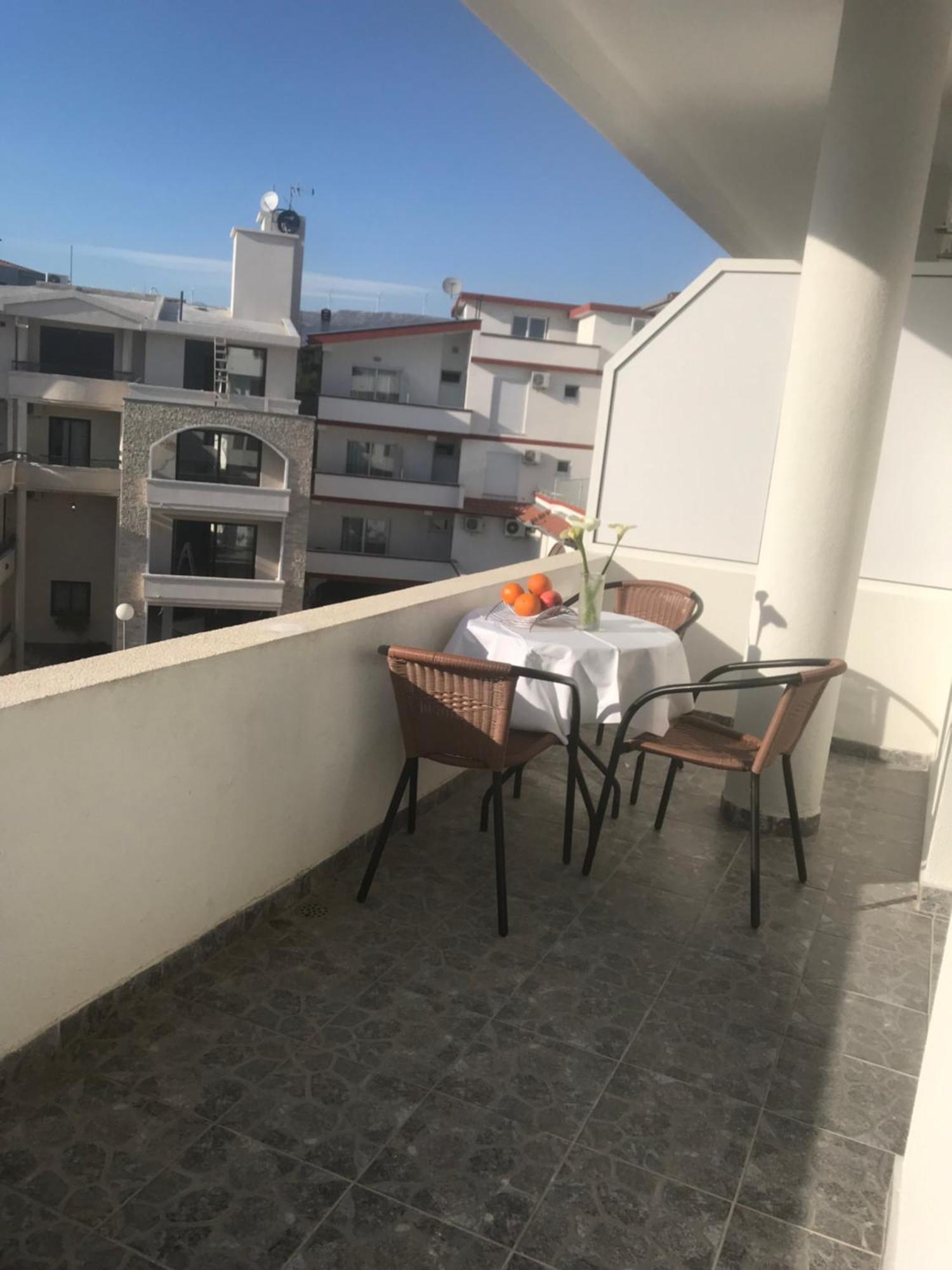 Apartments Radosevic อุลซิน ภายนอก รูปภาพ